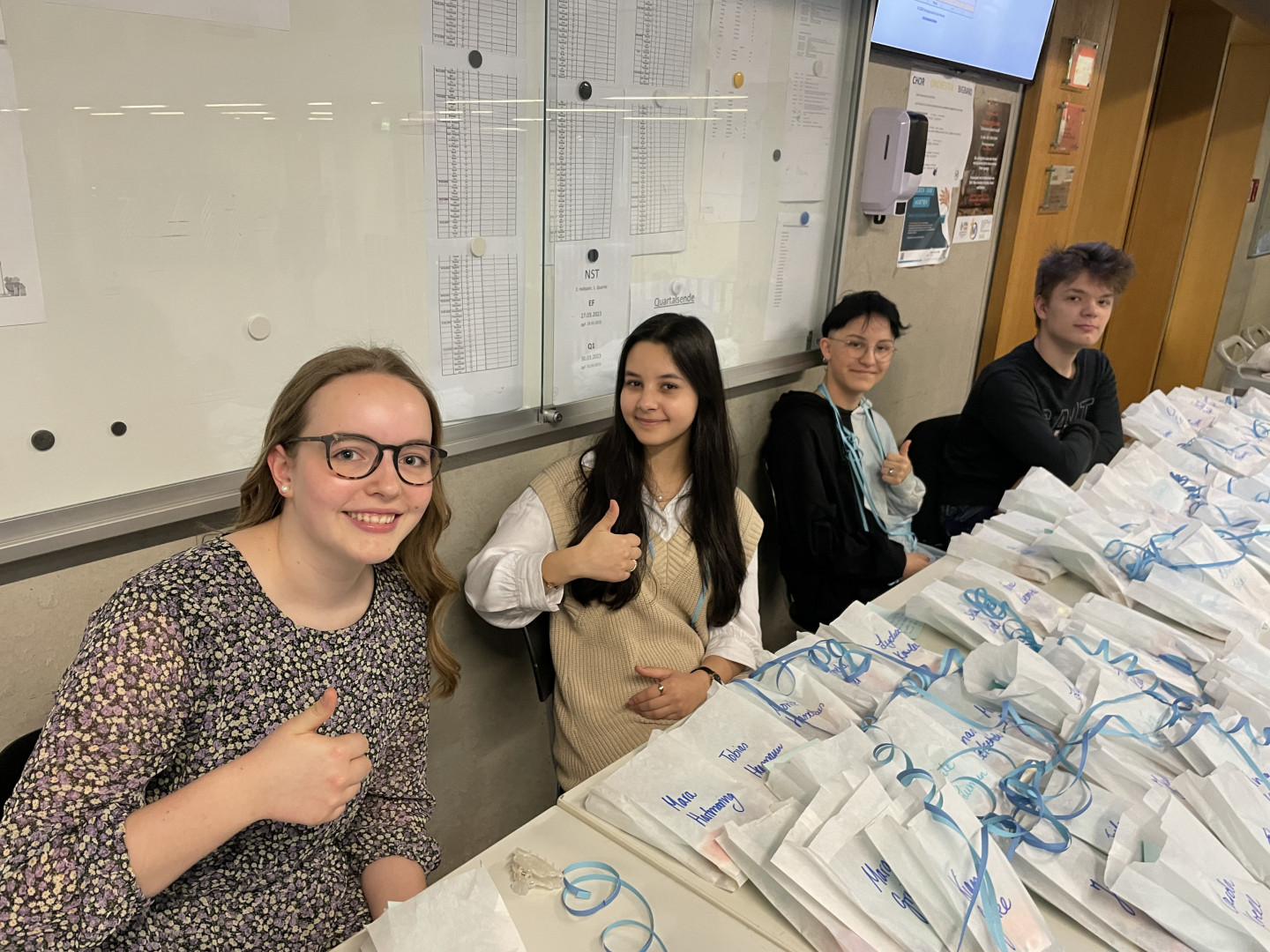 Wir sind die Schülervertretung des Mariengymnasiums